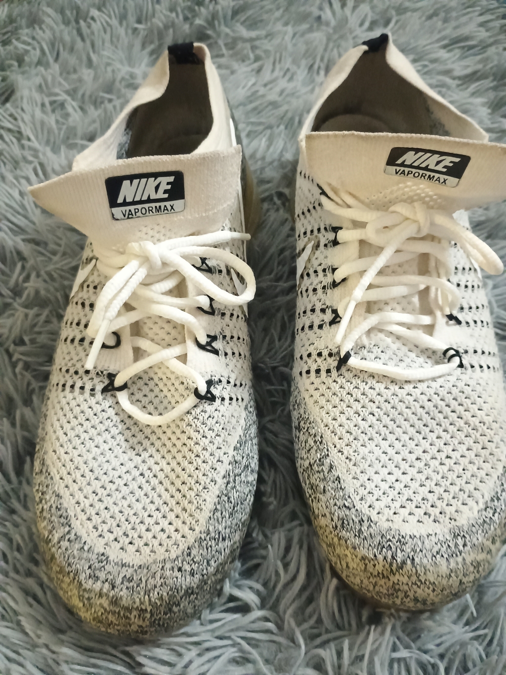 Nike Vapormax Womens White with Black Knit Athletic Shoes